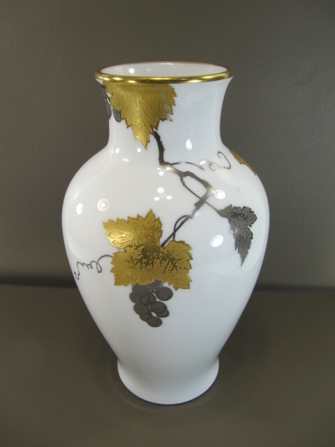 T-108◇大倉陶園 花瓶 金葡萄 金蝕ぶどう 花器 花入 フラワー T-108◇大倉陶園 花瓶 金葡萄 金蝕ぶどう 花器 花入 フラワー