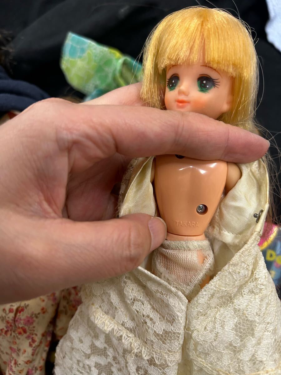 04187 リカちゃん人形 まとめて 着せ替え人形 TAKARA、ASAHI TOY 04187 リカちゃん人形 まとめて 着せ替え人形 TAKARA、ASAHI TOY