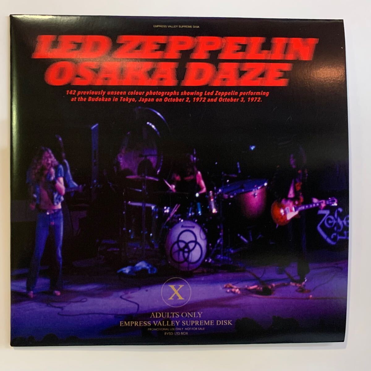 LED ZEPPELIN / OSAKA DAZE (Photo Book 146page + CD) 未発売に LED ZEPPELIN / OSAKA DAZE (Photo Book 146page + CD) 未発売に