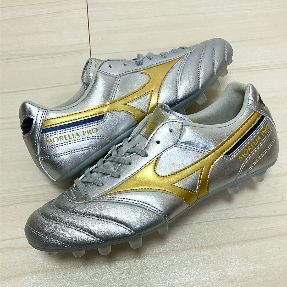 日本未発売 MIZUNO モレリア2 プロ AG プラチナムシルバーパック 日本未発売 MIZUNO モレリア2 プロ AG プラチナムシルバーパック