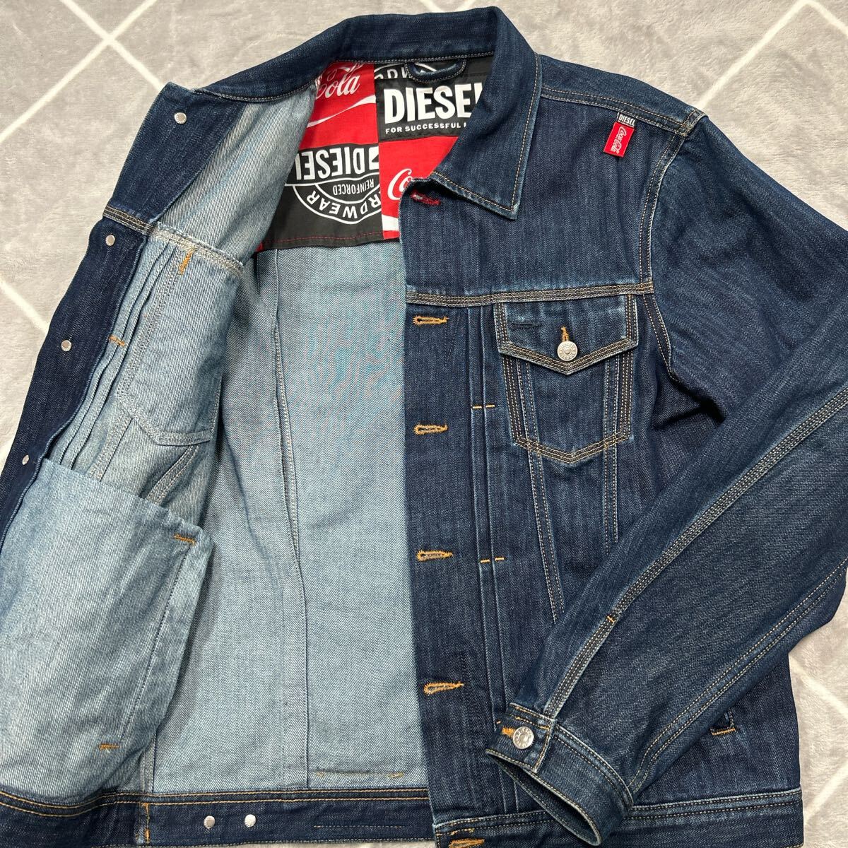 未使用XL相当】最高傑作 DIESEL ディーゼル Coca-Cola コラボ G 未使用XL相当】最高傑作 DIESEL ディーゼル Coca-Cola コラボ G