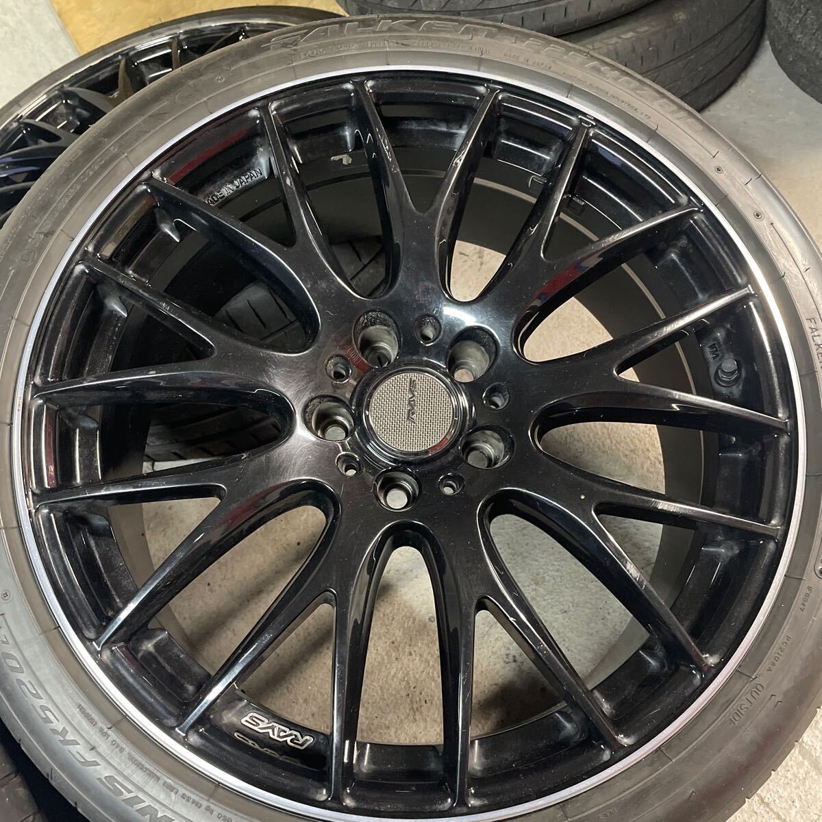 レイズ ホムラ 114.3/5H 19インチ ファルケン 225/40R19 中古 レイズ ホムラ 114.3/5H 19インチ ファルケン 225/40R19 中古