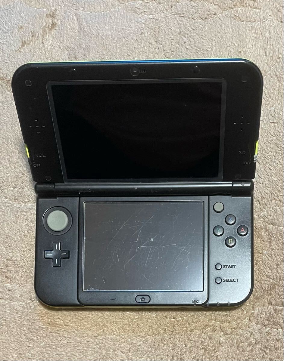 New ニンテンドー3DS LL ライム×ブラック 88円スタート! 動作品 New ニンテンドー3DS LL ライム×ブラック 88円スタート! 動作品