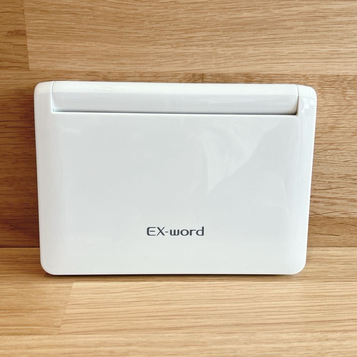 極美品Θ電子辞書 上級英語・大学生モデル XD-N9800WE 付属品完備 極美品Θ電子辞書 上級英語・大学生モデル XD-N9800WE 付属品完備