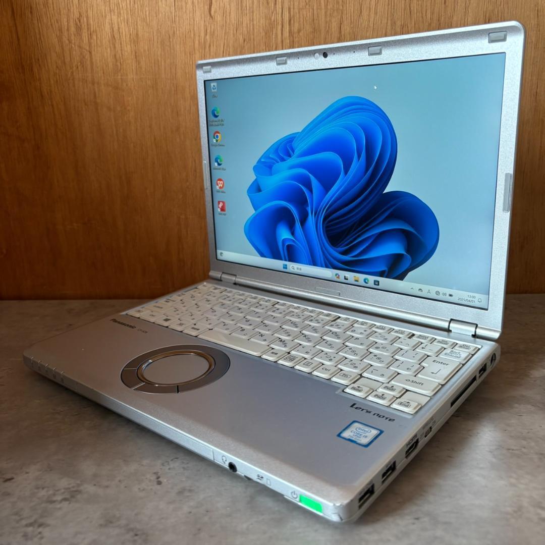 Panasonic Let's note シルバー ノートPC マウス付き 即納 届い Panasonic Let's note シルバー ノートPC マウス付き 即納 届い
