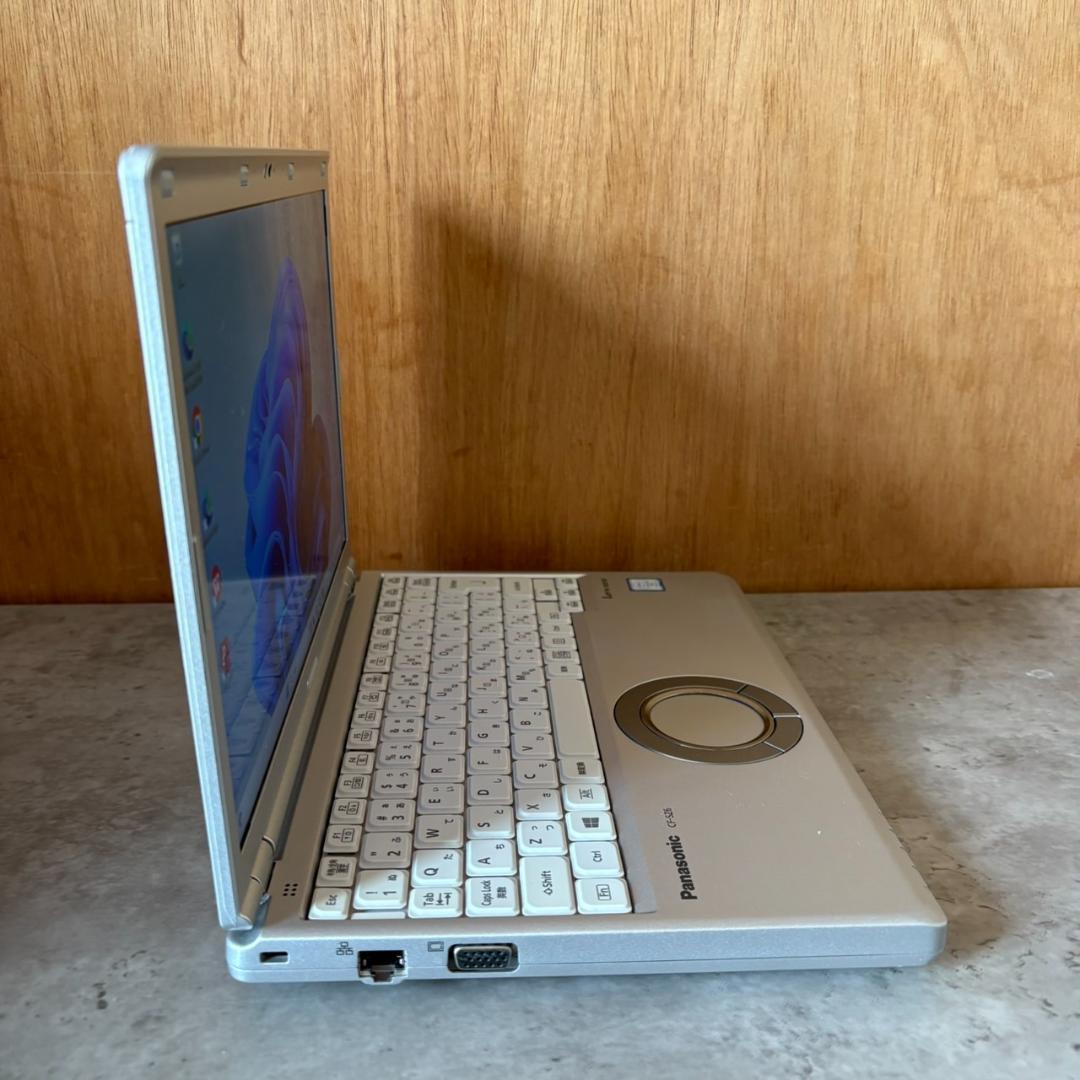 Panasonic Let's note シルバー ノートPC マウス付き 即納 届い Panasonic Let's note シルバー ノートPC マウス付き 即納 届い