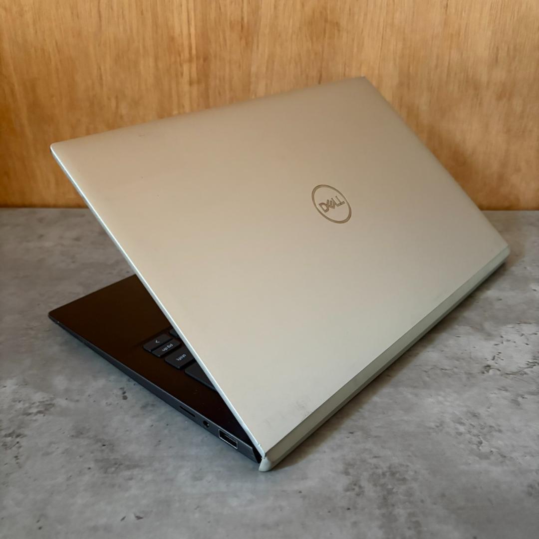 美品 Dell Vostro 5301 i5-1135G7 8GB 256GB マウス付き 即納 美品 Dell Vostro 5301 i5-1135G7 8GB 256GB マウス付き 即納