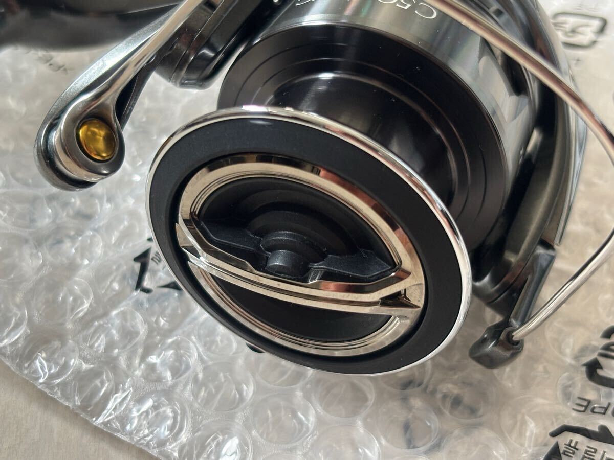 シマノ 24 ツインパワー C5000XG SHIMANO TWIN POWER 中古良品 シマノ 24 ツインパワー C5000XG SHIMANO TWIN POWER 中古良品