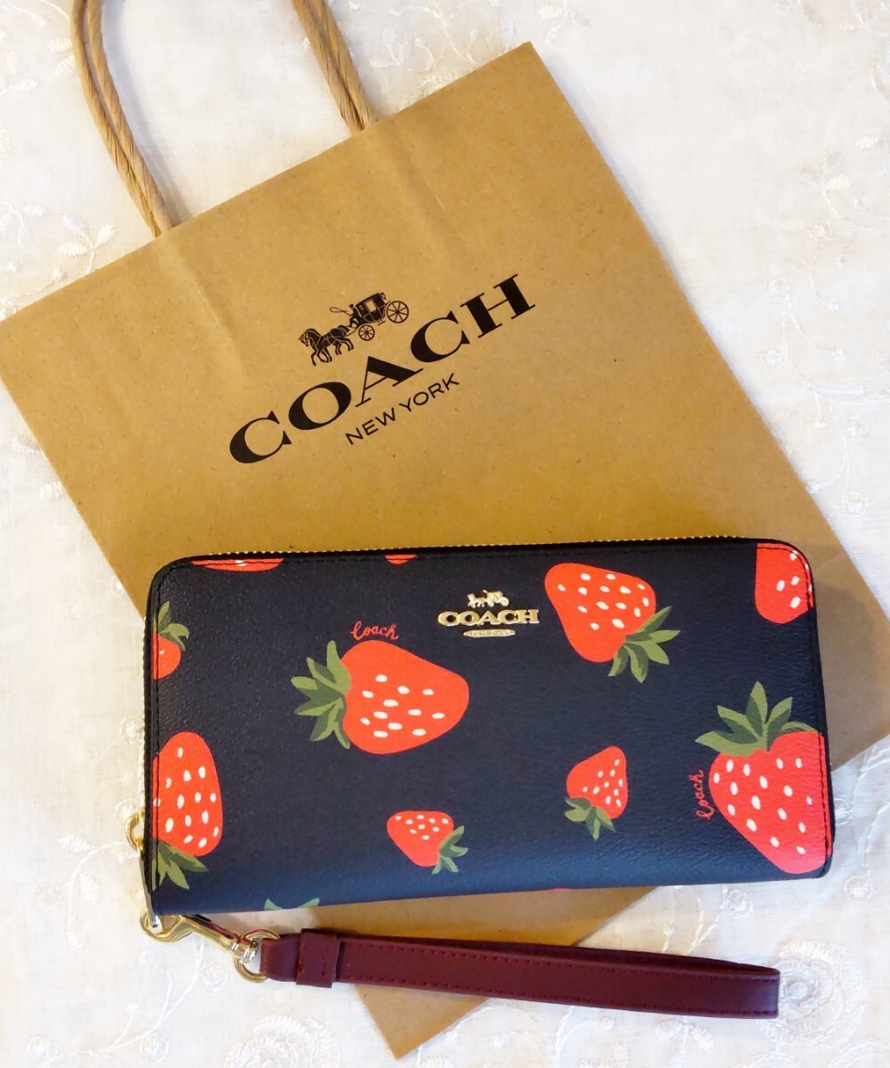 ◯〈未使用品〉【COACH 】コーチ お財布 長財布 イチゴ柄 黒 ◯〈未使用品〉【COACH 】コーチ お財布 長財布 イチゴ柄 黒