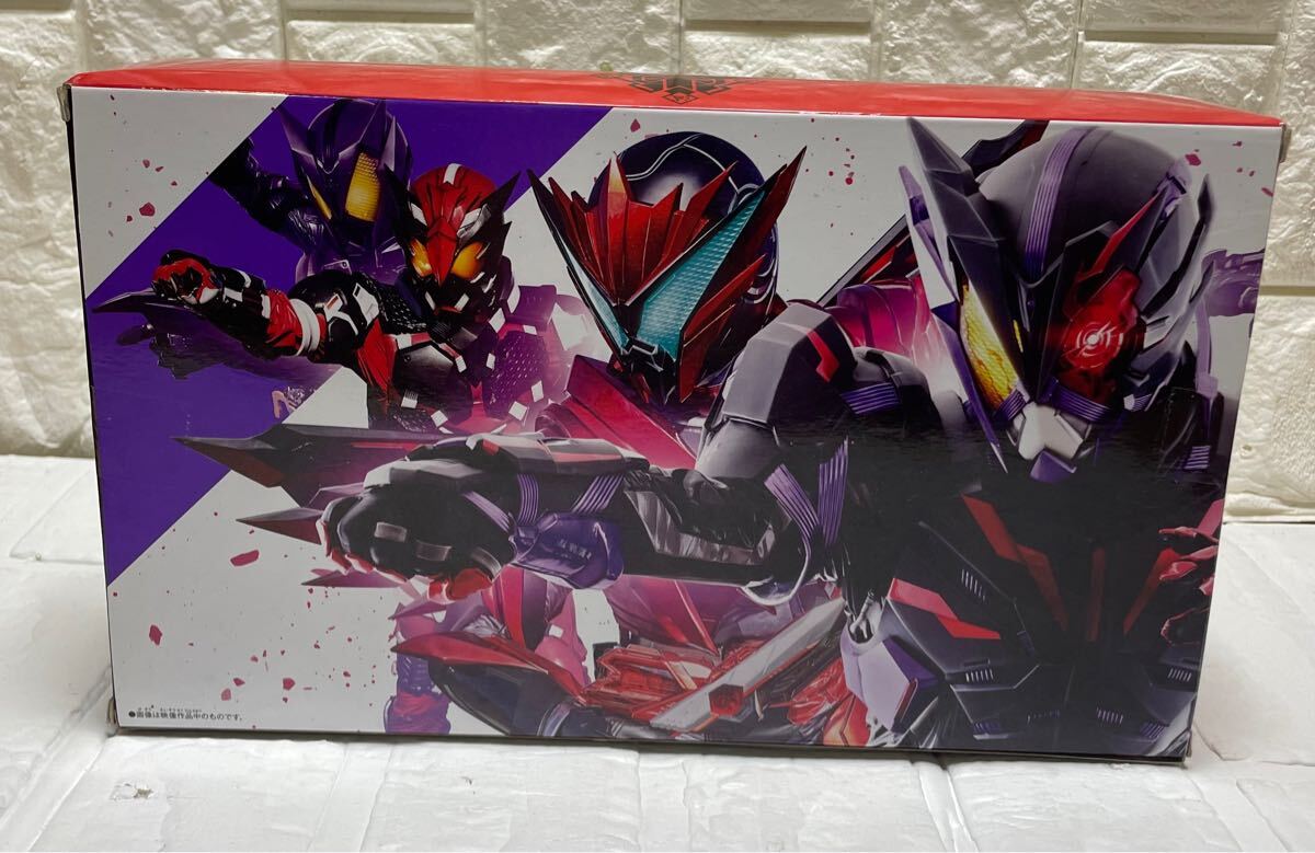 未使用☆ 未開封☆ バンダイ DX メモリアルプログライズキー