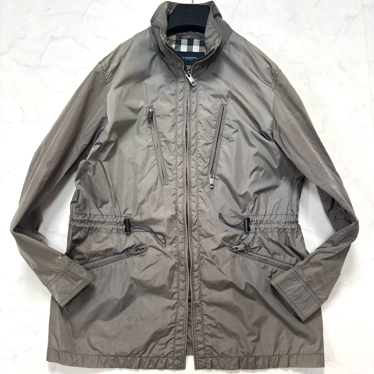 美品/Lサイズ BURBERRY LONDON ナイロンジャケット メガチェック 美品/Lサイズ BURBERRY LONDON ナイロンジャケット メガチェック