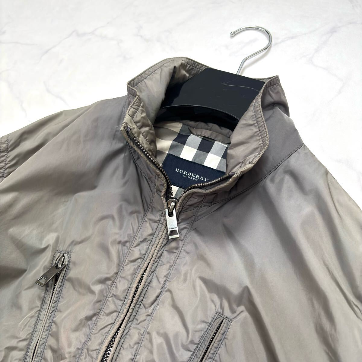美品/Lサイズ BURBERRY LONDON ナイロンジャケット メガチェック 美品/Lサイズ BURBERRY LONDON ナイロンジャケット メガチェック