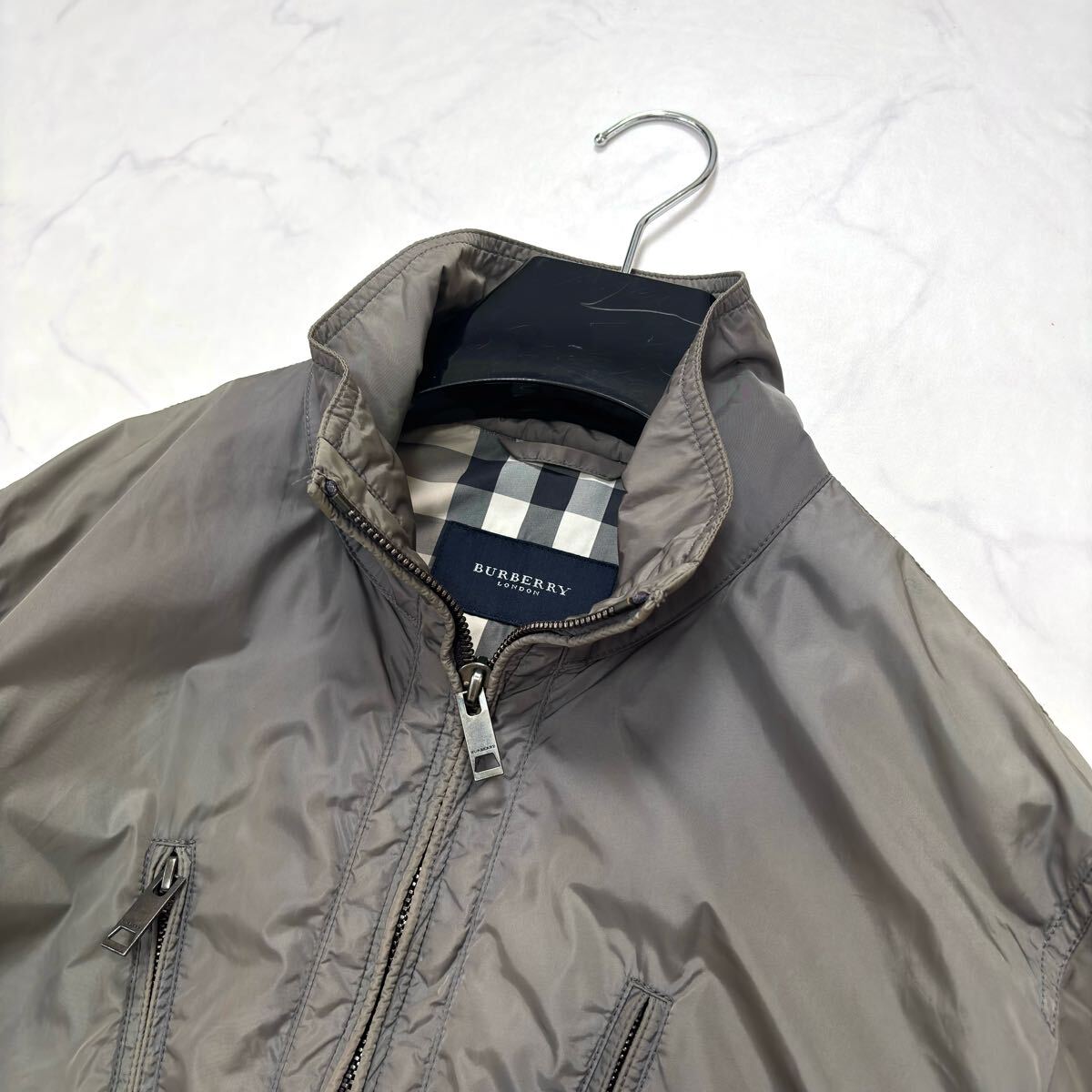 美品/Lサイズ BURBERRY LONDON ナイロンジャケット メガチェック 美品/Lサイズ BURBERRY LONDON ナイロンジャケット メガチェック
