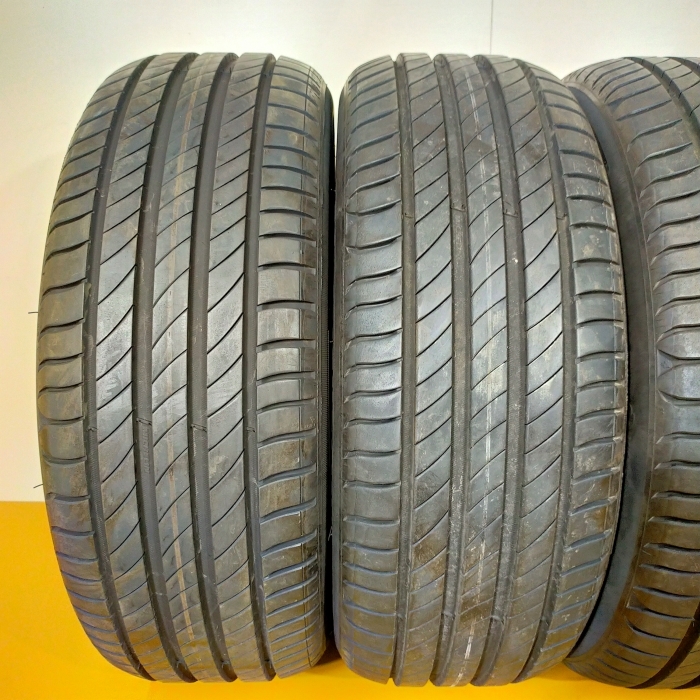【送料無料】 MICHELIN 205/55R16 91W PRIMACY4 ミシュラン プライマシー4 夏タイヤ サマータイヤ 4本 A3905 [中古タイヤ]