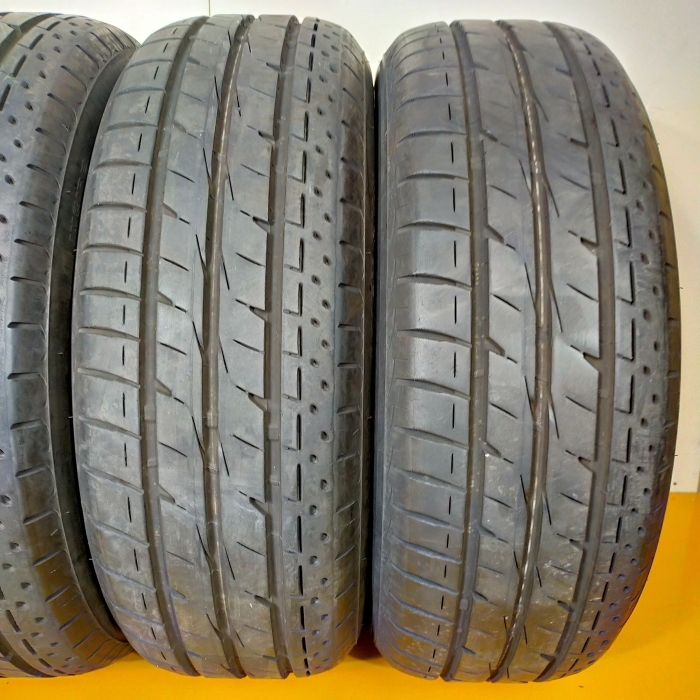【送料無料】 BRIDGESTONE 205/60R16 92H LUFT RV II ブリヂストン ルフト 夏タイヤ サマータイヤ 4本 A3907 [中古タイヤ]_画像3