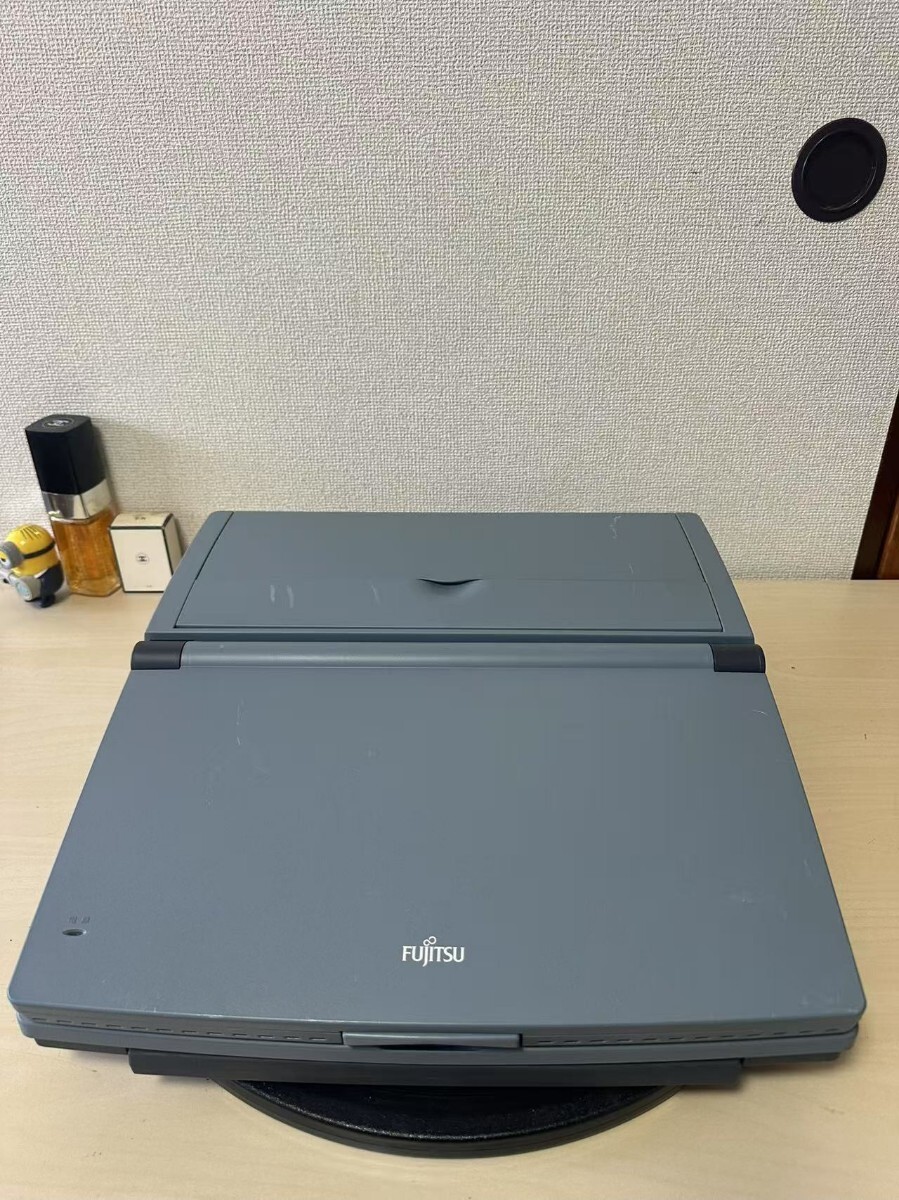 FUJITSU 富士通 OASYS ワープロLX-9500SD 簡易通電のみ確認 FUJITSU 富士通 OASYS ワープロLX-9500SD 簡易通電のみ確認