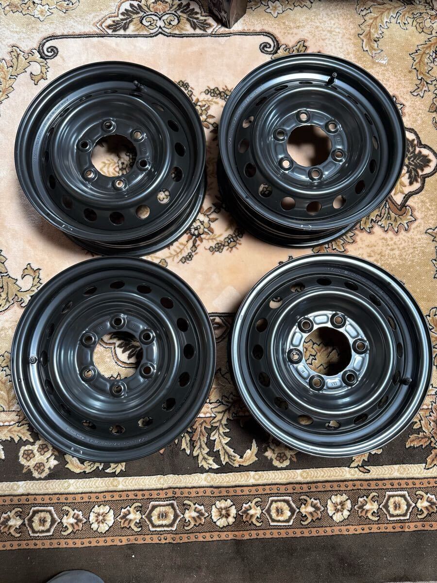 日産 E26 キャラバン 純正ホイール 鉄 カバー付き 新車外し 4本 日産 E26 キャラバン 純正ホイール 鉄 カバー付き 新車外し 4本