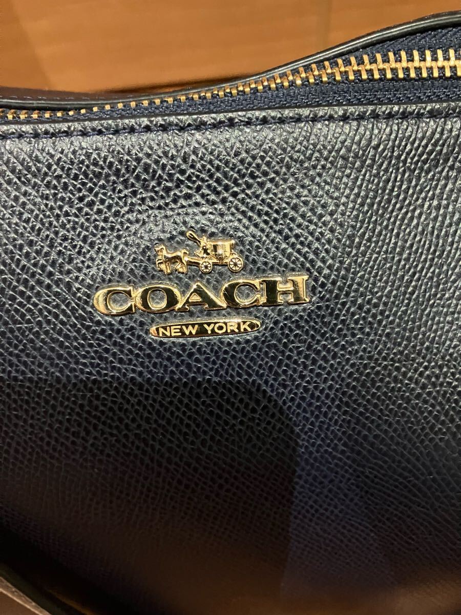 コーチ　トートバッグ　レザー　ネイビー　取手劣化有その他美品coachレディース　ビジネスワーク_画像2
