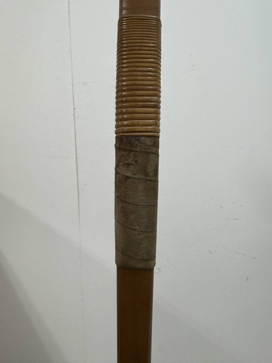 弓道 和弓 竹弓 在銘 柴田久十郎 並寸 全長約220cm 弓術 武具 弓道 和弓 竹弓 在銘 柴田久十郎 並寸 全長約220cm 弓術 武具