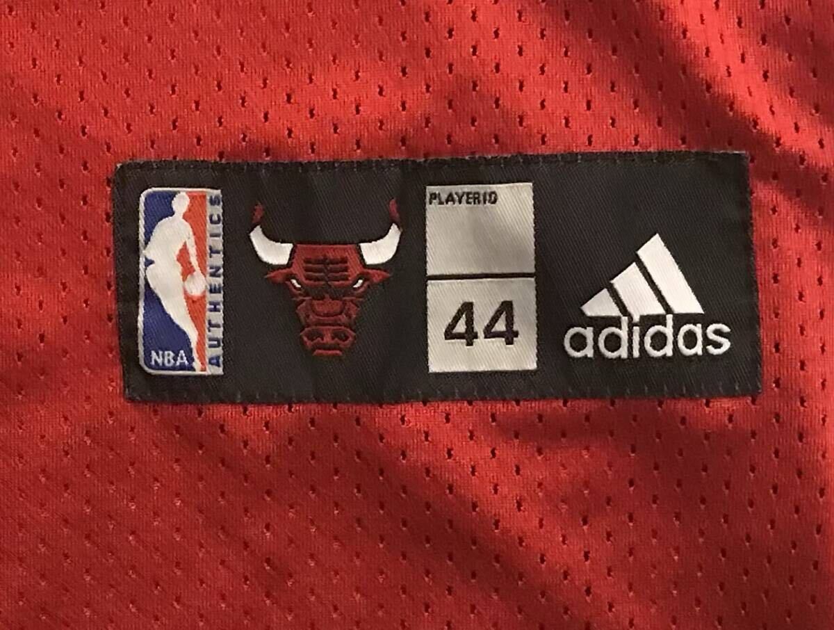 美品 adidas アディダス NBA Chicago Bulls シカゴ ブルズ 美品 adidas アディダス NBA Chicago Bulls シカゴ ブルズ