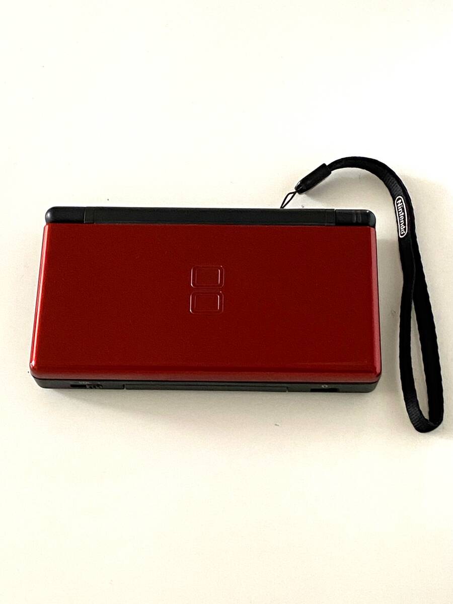 送料無料☆ Nintendo ニンテンドーDS Lite クリムゾンブラック 送料無料☆ Nintendo ニンテンドーDS Lite クリムゾンブラック