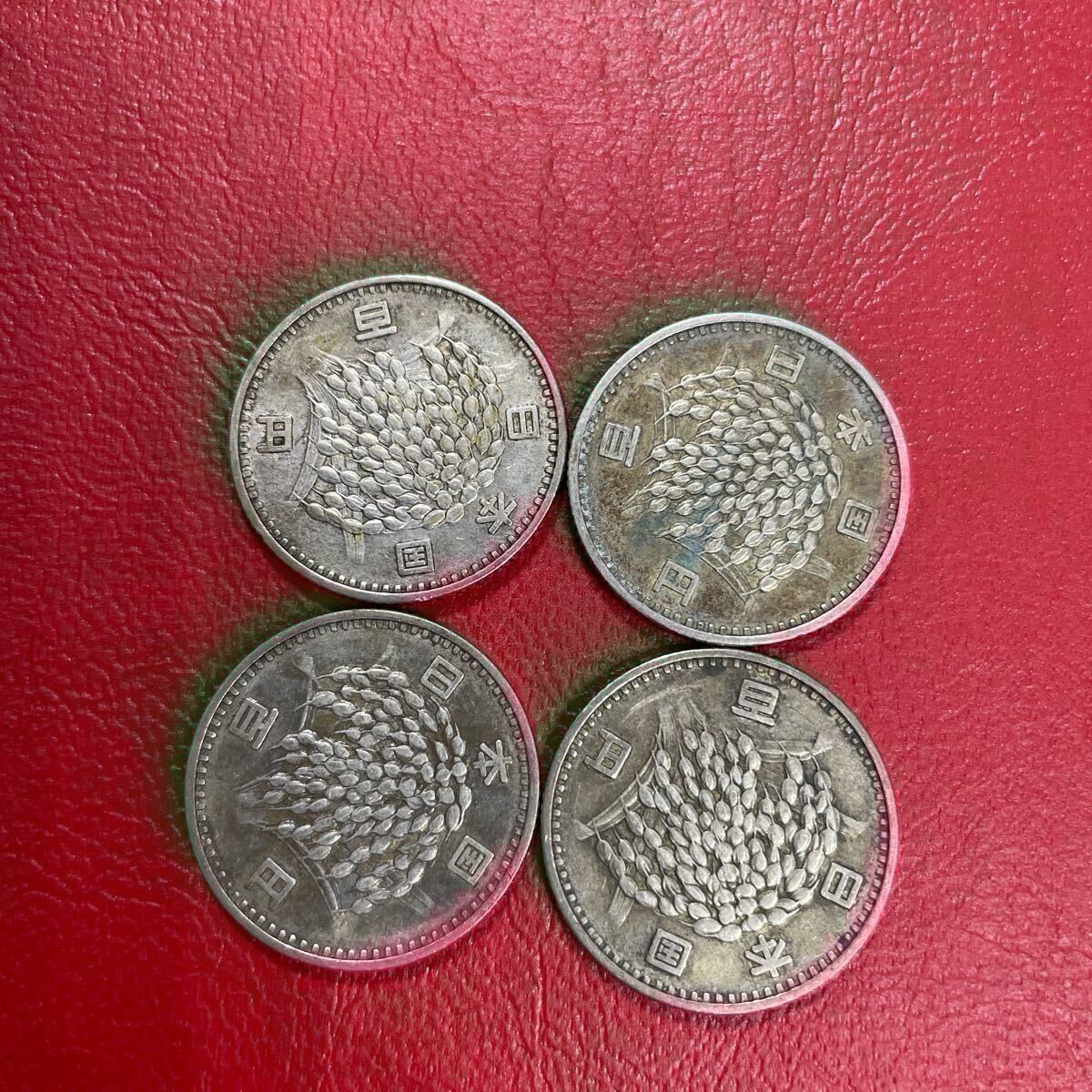 d 硬貨 日本古銭 旧貨 稲穂 100円銀貨 昭和35年 4枚 人気 貨幣 d 硬貨 日本古銭 旧貨 稲穂 100円銀貨 昭和35年 4枚 人気 貨幣