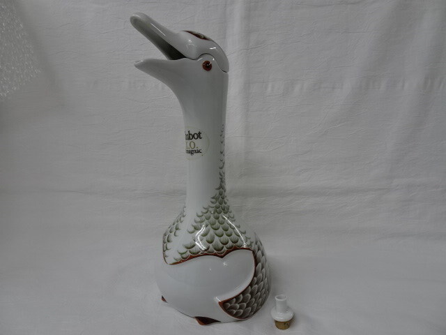 未開栓 Chabot シャボー XO ホワイトグース 白陶器 1342g 替え栓 未開栓 Chabot シャボー XO ホワイトグース 白陶器 1342g 替え栓