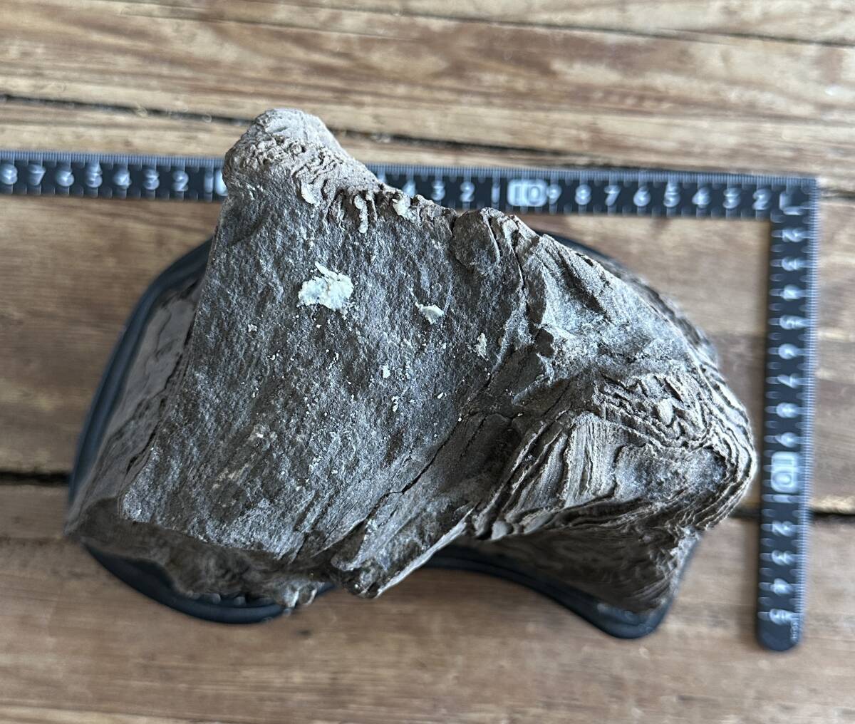 ☆鑑賞石(20cm×19cm×16cm 4.5kg) 山水石 珪化木 水石 赤石 十勝 ☆鑑賞石(20cm×19cm×16cm 4.5kg) 山水石 珪化木 水石 赤石 十勝