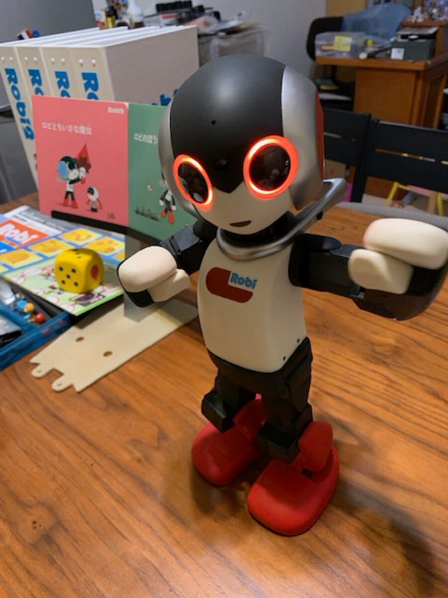 ディアゴスティーニ ロビ2 完成品(動作確認済) 週刊ロビ Robi2 ディアゴスティーニ ロビ2 完成品(動作確認済) 週刊ロビ Robi2