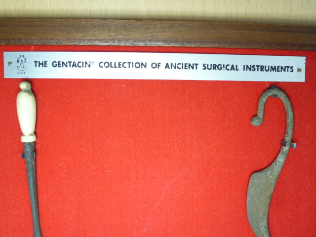 コレクション★THE GENTACIN COLLECTION OF ANCIENT SURGICAL INSTRUMENTS★古代医療器具 ミニチュア_画像2