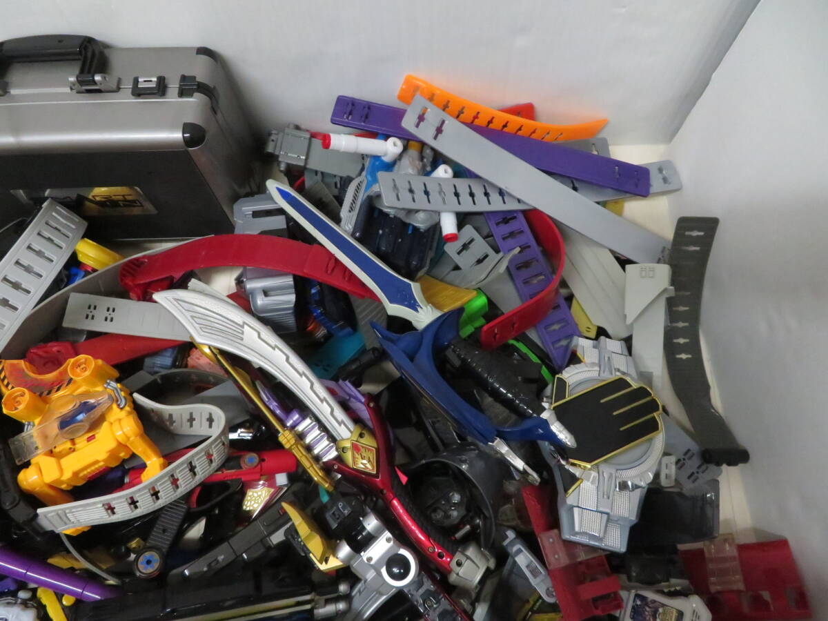 ジャンク品】HO-756◇特撮系おもちゃ大量まとめ 仮面ライダー ジャンク品】HO-756◇特撮系おもちゃ大量まとめ 仮面ライダー