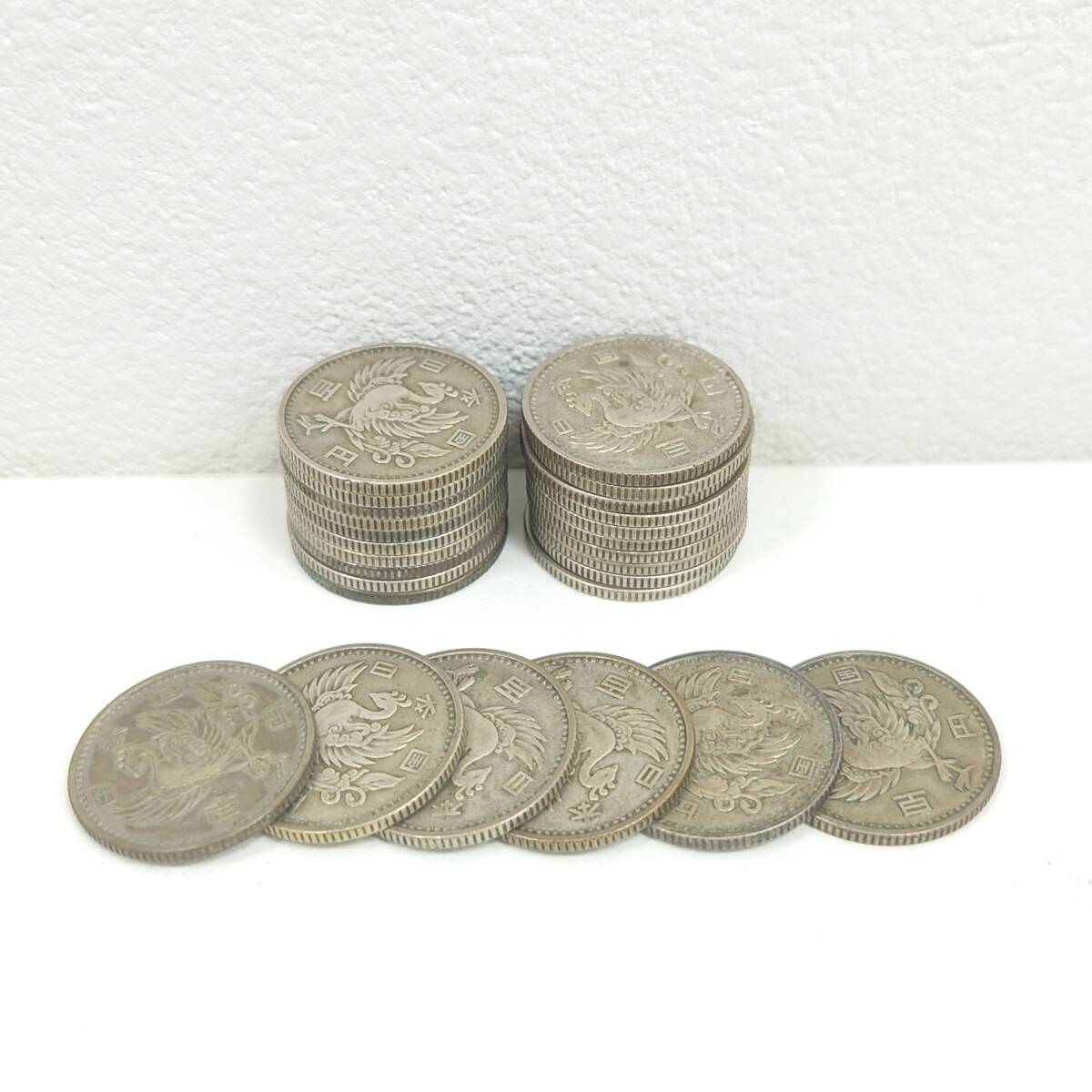 □【日本銀貨 大量おまとめ】1000円銀貨×5枚/100円銀貨×424枚 計 □【日本銀貨 大量おまとめ】1000円銀貨×5枚/100円銀貨×424枚 計