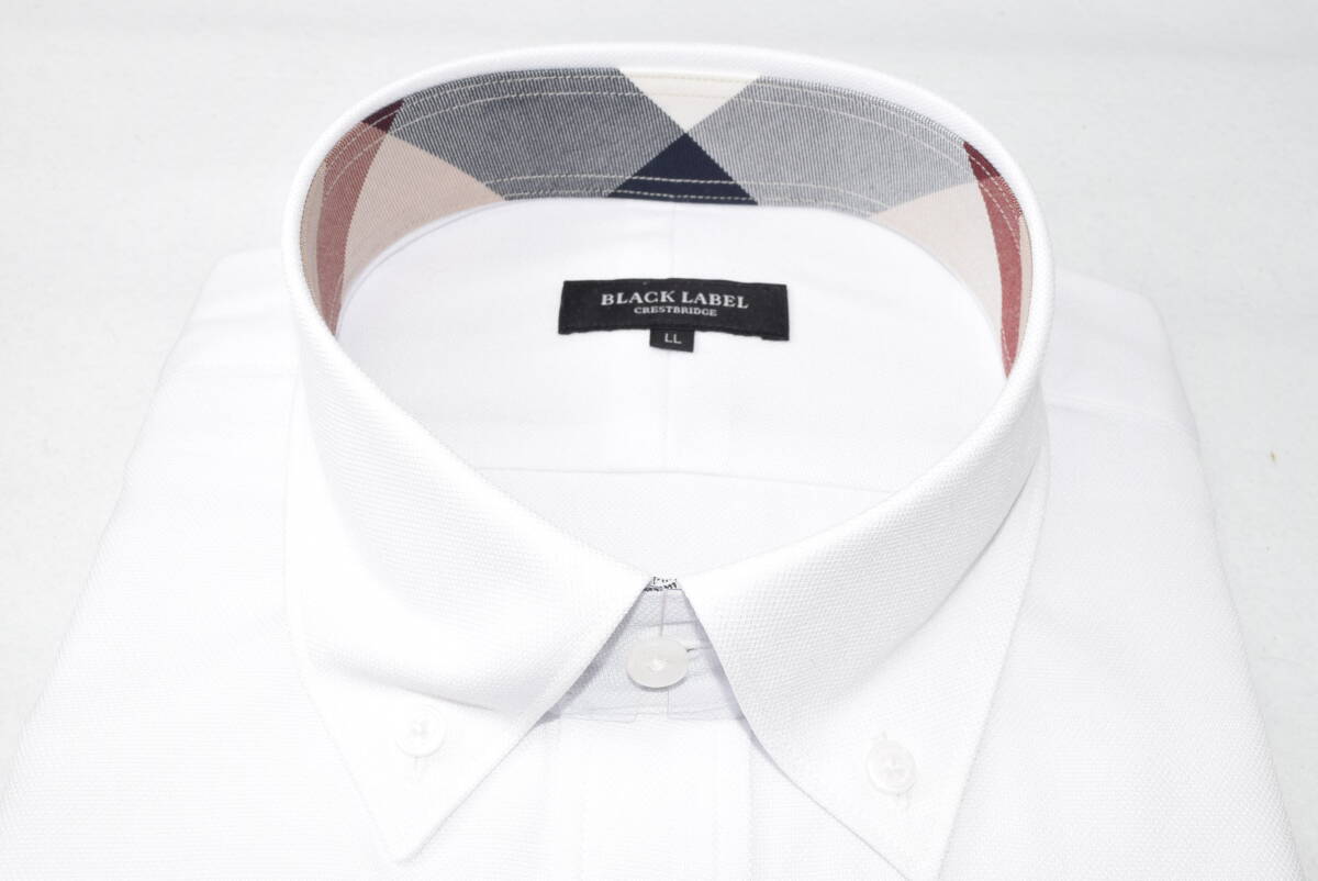 ☆新品未使用☆BLACK LABEL CRESTBRIDGE ドレスシャツ ボタンダウン LLサイズ☆衿回42㎝ ゆき丈87㎝ 肩幅49㎝ 身幅58㎝ 袖丈62㎝ 着丈82㎝_画像4