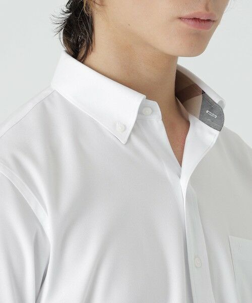 ☆新品未使用☆BLACK LABEL CRESTBRIDGE ドレスシャツ ボタンダウン LLサイズ☆衿回42㎝ ゆき丈87㎝ 肩幅49㎝ 身幅58㎝ 袖丈62㎝ 着丈82㎝_画像2