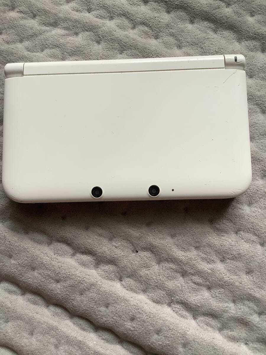 ニンテンドー3DS LL 本体のみ 現状品 すべての動作未確認 簡単な
