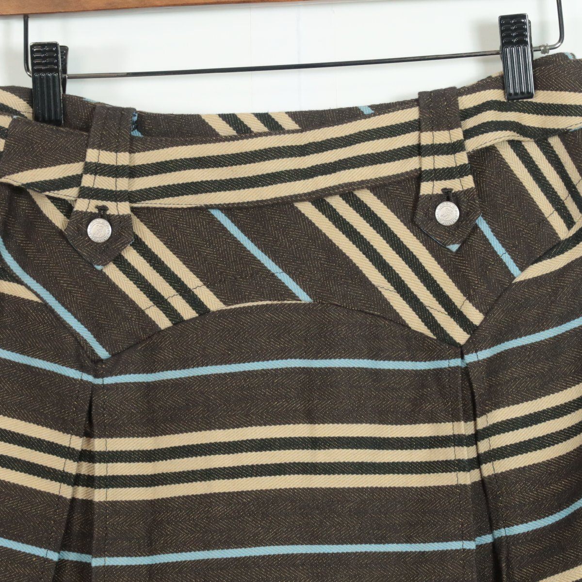 バーバリー ブルーレーベル★ボックスプリーツスカート サイズ38 茶系 おしゃれなボーダー柄 あったかウール混?z10564