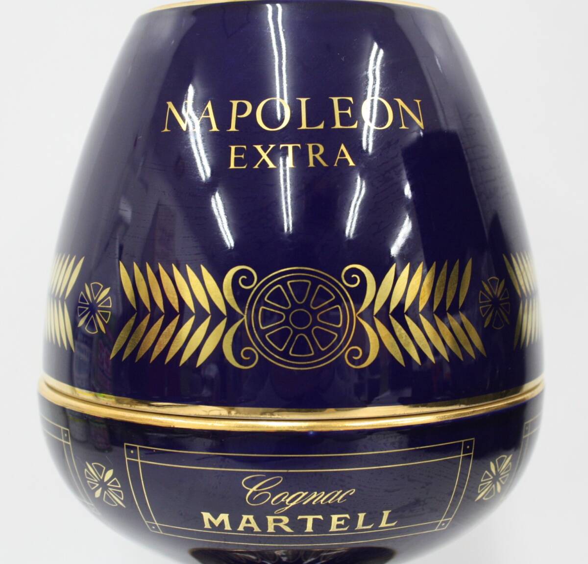 23 古酒 MARTELL NAPOLEON EXTRA 陶器ボトル COGNAC マーテル 23 古酒 MARTELL NAPOLEON EXTRA 陶器ボトル COGNAC マーテル