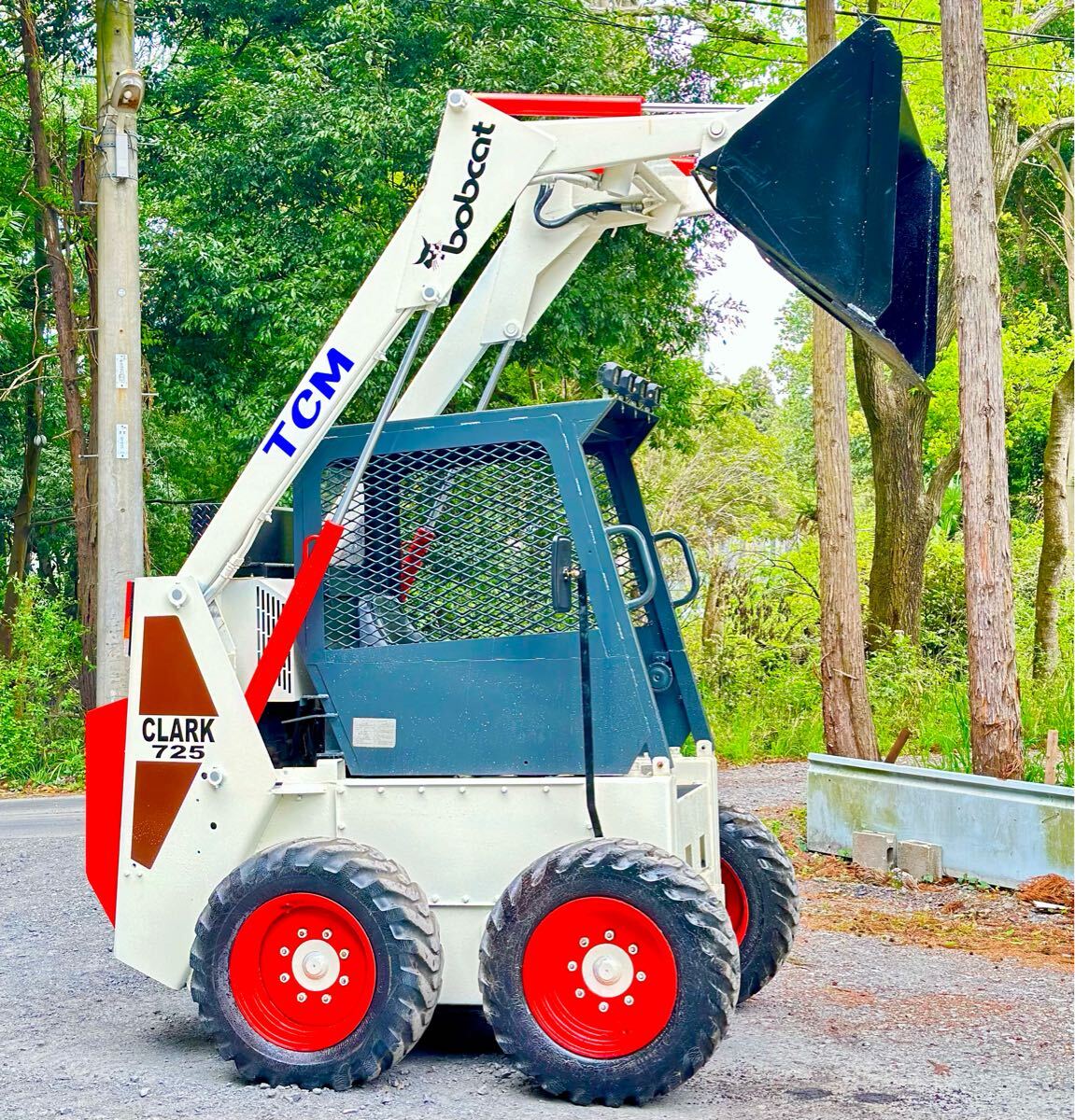 ボブキャット ◇TCM ボブキャット725 ◇4WD ◇ディーゼル ボブキャット ◇TCM ボブキャット725 ◇4WD ◇ディーゼル