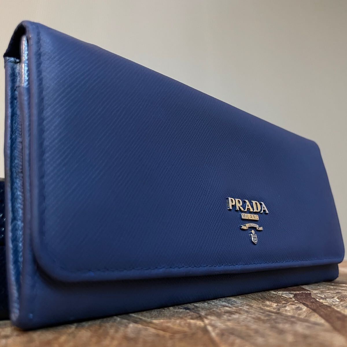 一円 美品 PRADA プラダ サフィアーノレザー 男女 レザー 長財布 一円 美品 PRADA プラダ サフィアーノレザー 男女 レザー 長財布