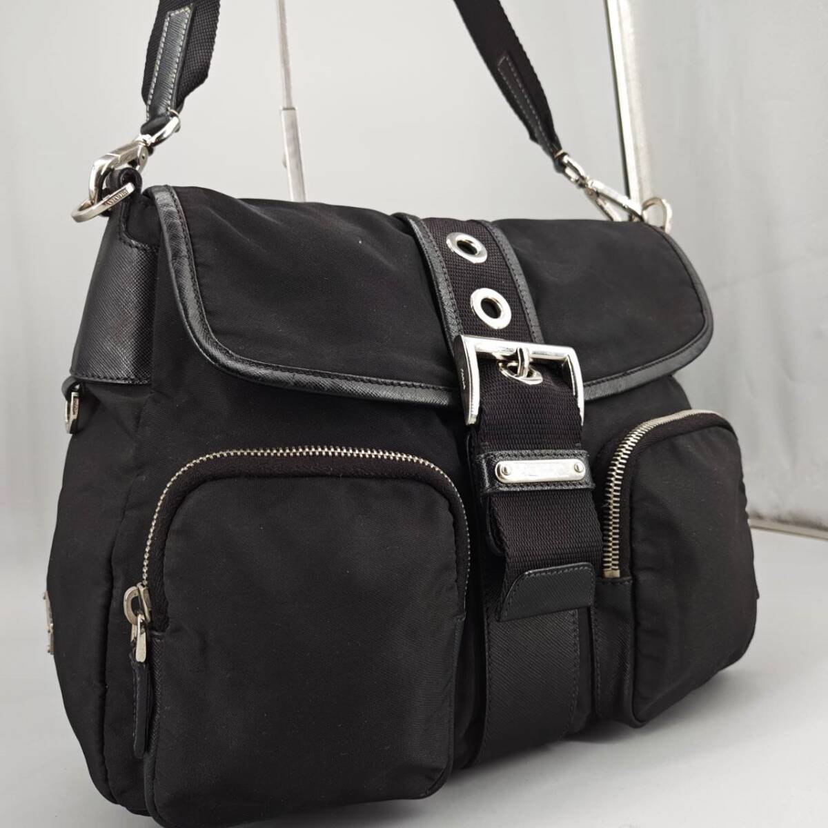 1円【極美品】PRADA プラダ ショルダーバック テスートナイロン 1円【極美品】PRADA プラダ ショルダーバック テスートナイロン