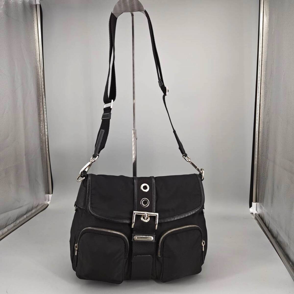 1円【極美品】PRADA プラダ ショルダーバック テスートナイロン 1円【極美品】PRADA プラダ ショルダーバック テスートナイロン