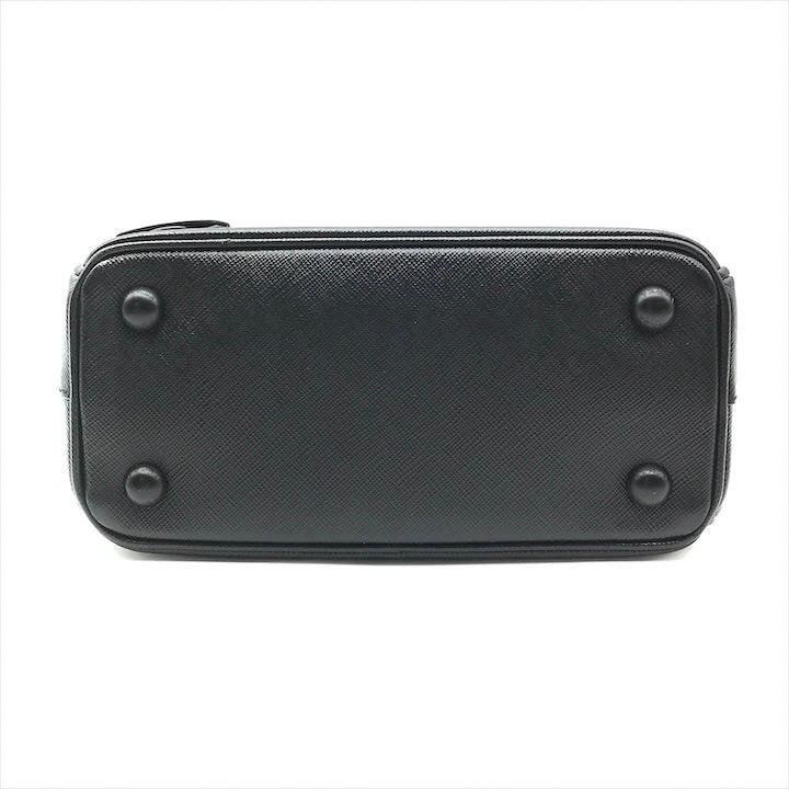 1円 美品 PRADA プラダ 三角ロゴ サフィアーノ レザー ガレリア 1円 美品 PRADA プラダ 三角ロゴ サフィアーノ レザー ガレリア