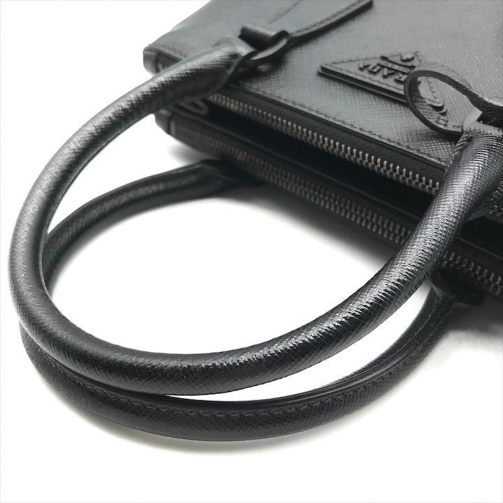 1円 美品 PRADA プラダ 三角ロゴ サフィアーノ レザー ガレリア 1円 美品 PRADA プラダ 三角ロゴ サフィアーノ レザー ガレリア