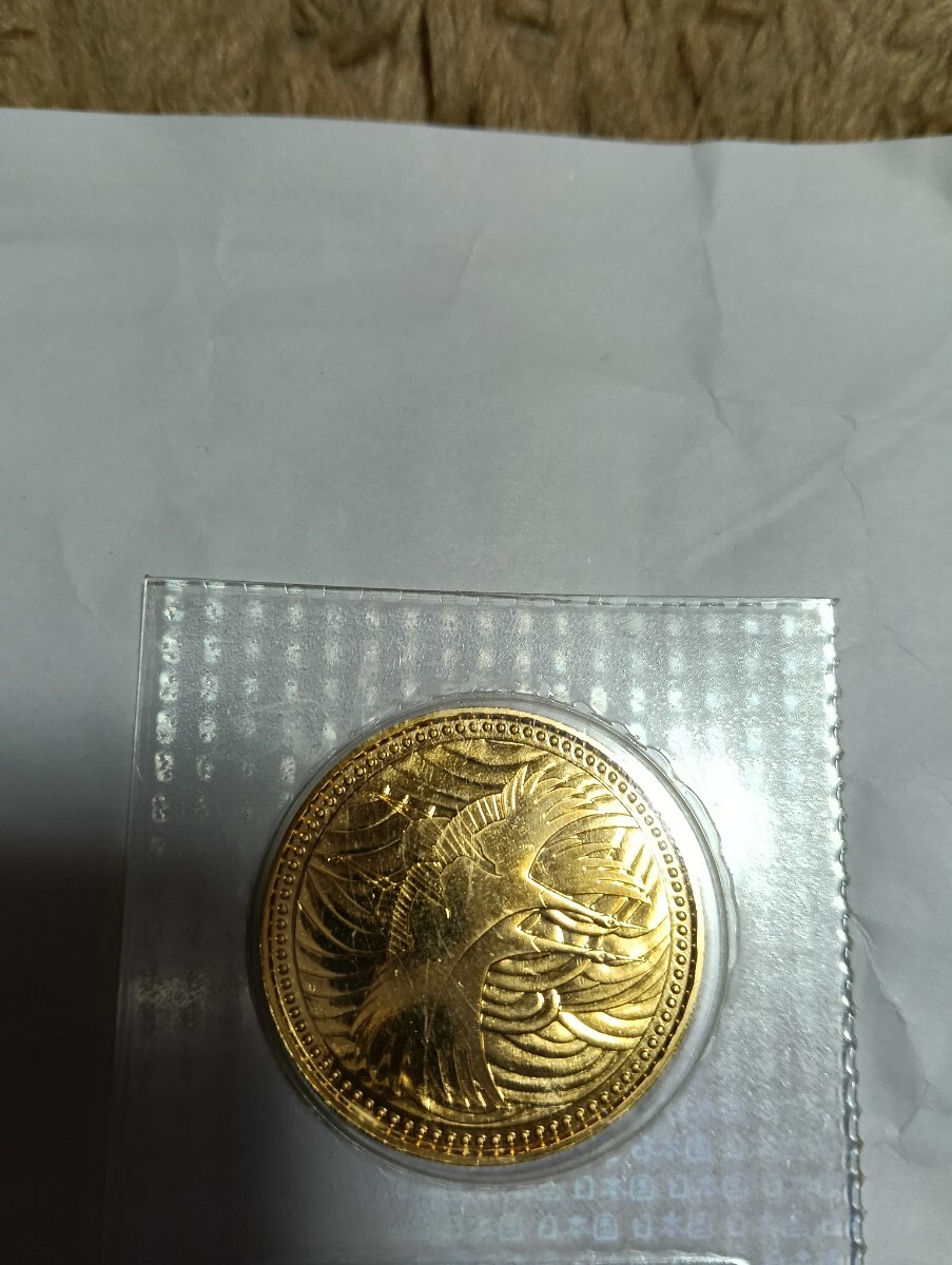 昭和60年 天皇陛下ご在位60年記念 10万円金貨、1万円銀貨、500円 昭和60年 天皇陛下ご在位60年記念 10万円金貨、1万円銀貨、500円