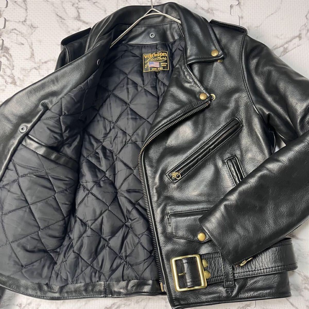 極美品【米国製】vanson バンソン ダブルライダース 36サイズ 極美品【米国製】vanson バンソン ダブルライダース 36サイズ
