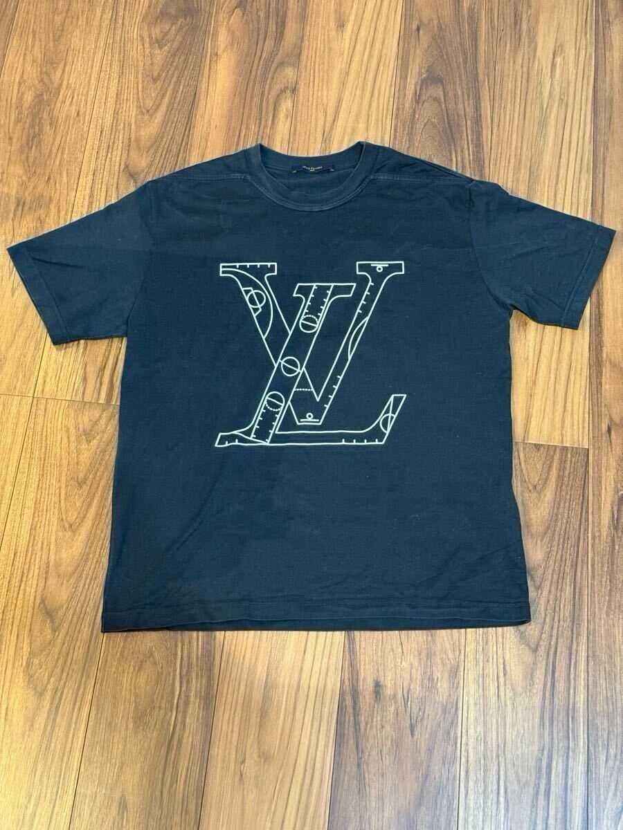 極美品】 LOUIS VUITTON ルイヴィトン カットソー LOUIS VUITTON 極美品】 LOUIS VUITTON ルイヴィトン カットソー LOUIS VUITTON