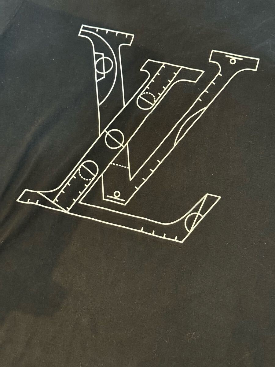 極美品】 LOUIS VUITTON ルイヴィトン カットソー LOUIS VUITTON 極美品】 LOUIS VUITTON ルイヴィトン カットソー LOUIS VUITTON