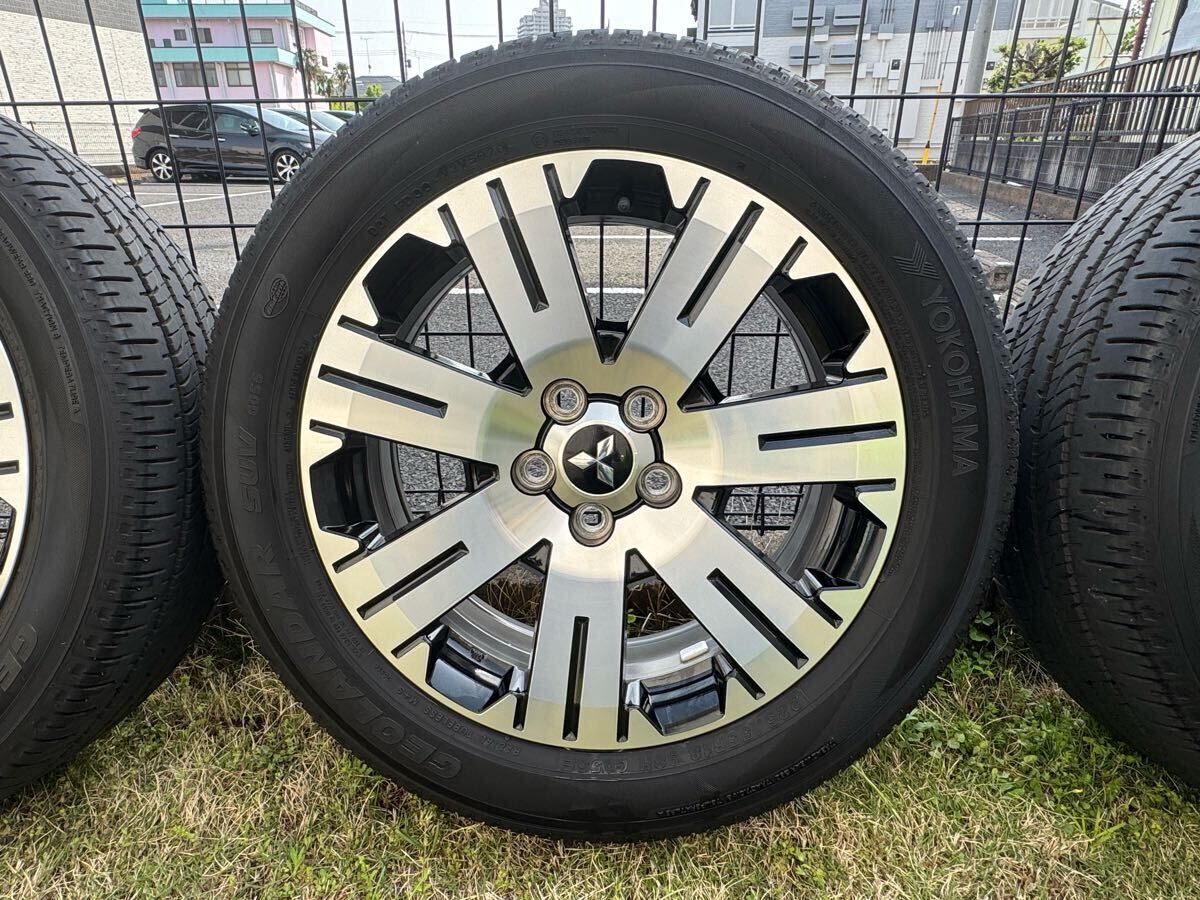 三菱 デリカ D5 純正 ホイールタイヤ 4本セット 18×7J +38 114.3 三菱 デリカ D5 純正 ホイールタイヤ 4本セット 18×7J +38 114.3
