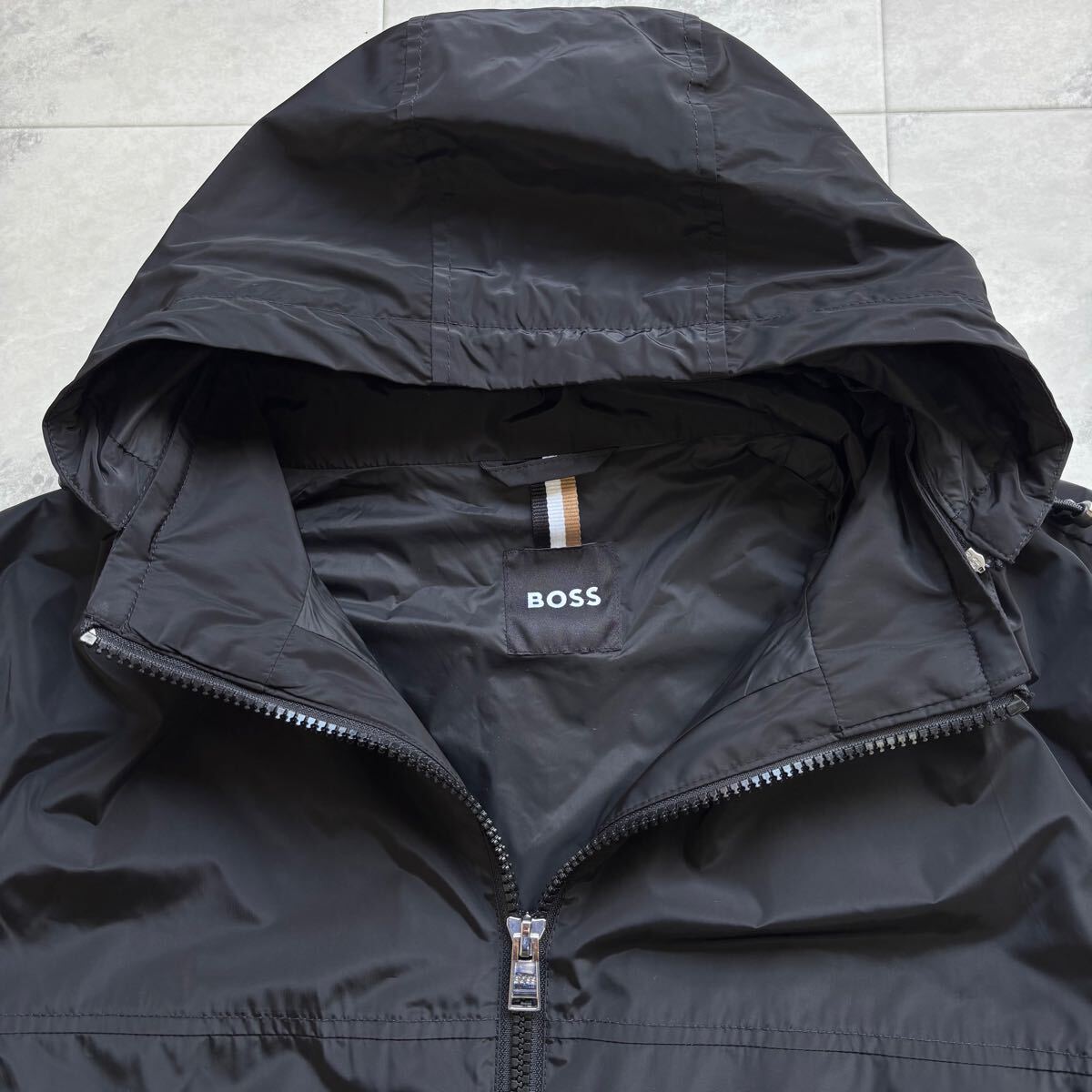 極美品 超希少2XL】近年モデル ヒューゴボス HUGO BOSS XXL 極美品 超希少2XL】近年モデル ヒューゴボス HUGO BOSS XXL