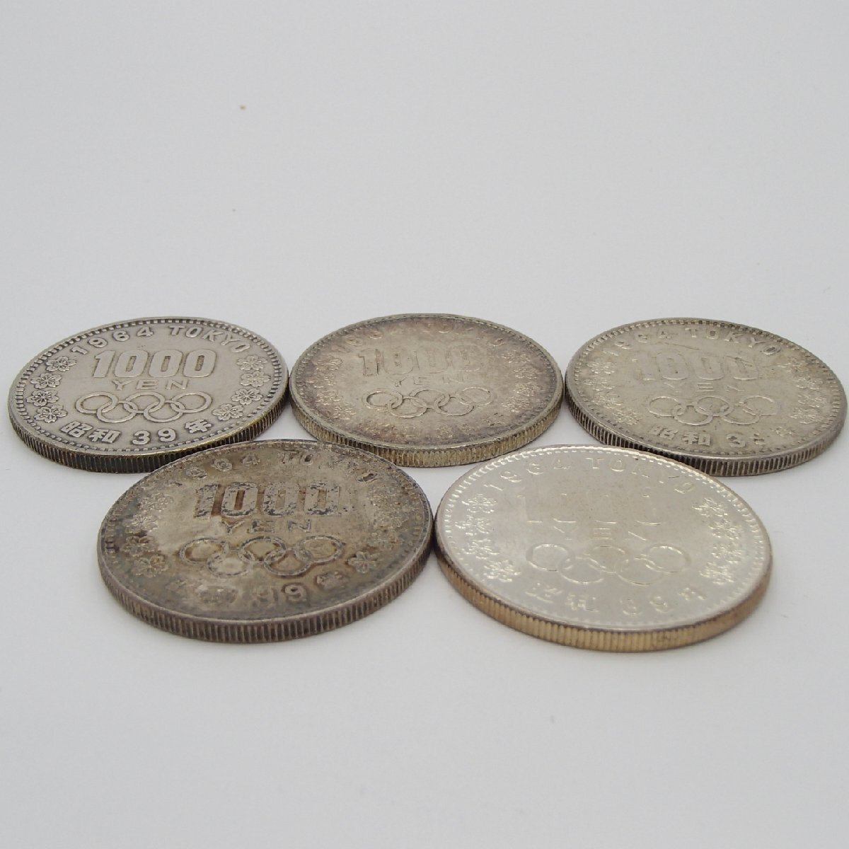 ☆東京オリンピック1000円硬貨 計5枚 1964年 昭和39年 / 古銭 ☆東京オリンピック1000円硬貨 計5枚 1964年 昭和39年 / 古銭